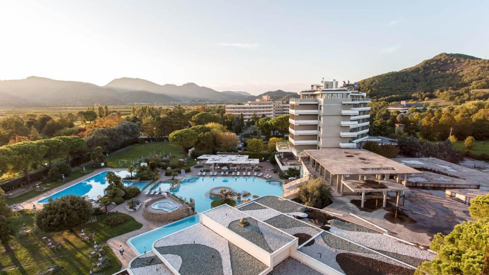 Daily Entrance at the Thermal Bath in the Euganean Thermae - Thermal Pool Details
