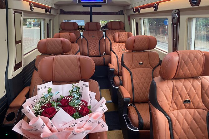Daily Limousine Bus Transfer From Hanoi to Ninh Binh or Return - Overview of the Service