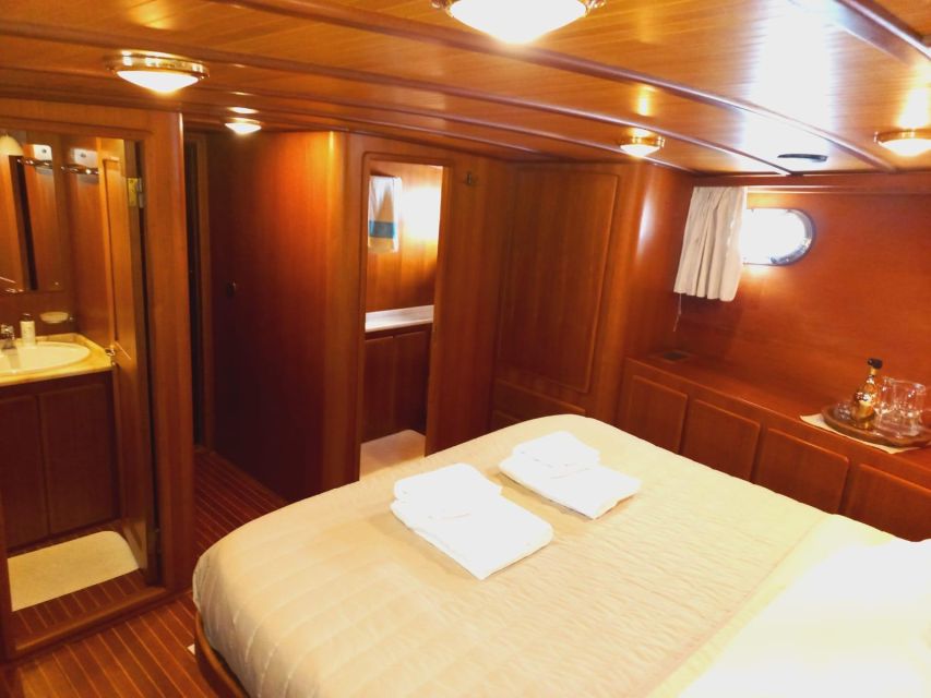 Daily Luxury Experience in the Venetian Lagoon - Full Description