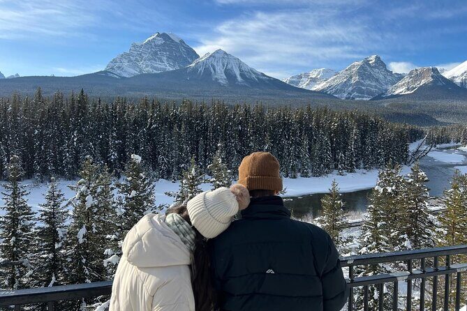 Daily One-Way Shuttle Service between Banff/Calgary/YYC Airport - An In-Depth Look at the Shuttle Experience
