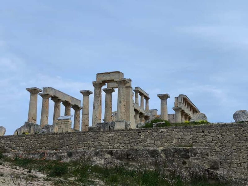 Daily Tour on Aegina sights by SUV and swimming in the sea - Who Is This Tour Best For?