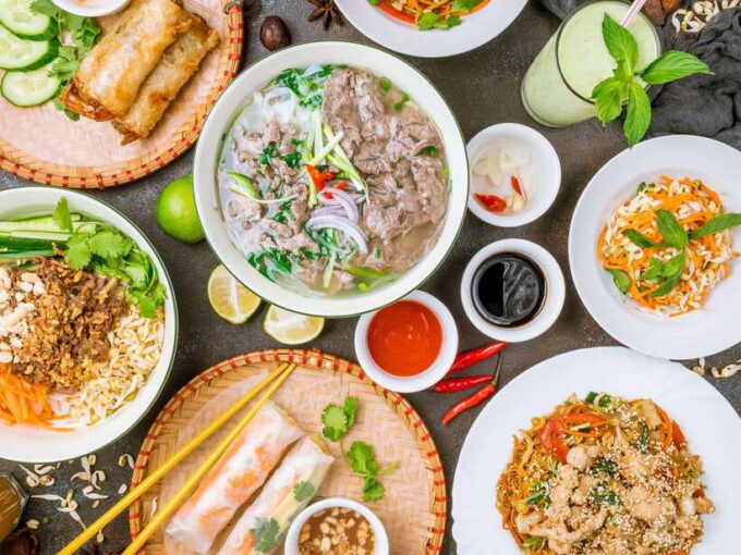 Dalat: Home Cooking Class With Central Market Tour - Cultural Insights From Local Experts
