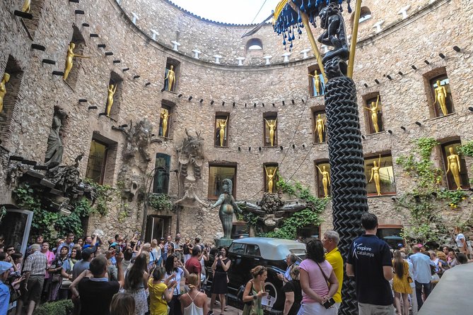 Dali Museum, House & Cadaques Small Group Tour From Barcelona - Reviews