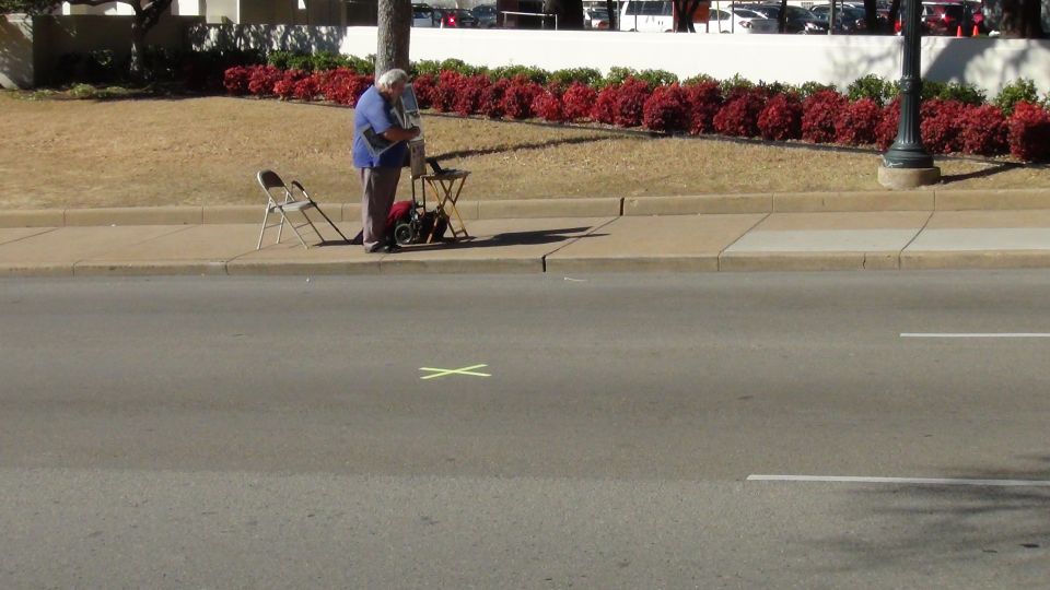Dallas: 2-Hour JFK Assassination Tour Without Museum - Exploring the Texas Movie Theater