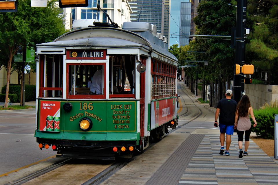 Dallas: City Highlights Guided Walking Tour - Meeting Point and Arrival Time