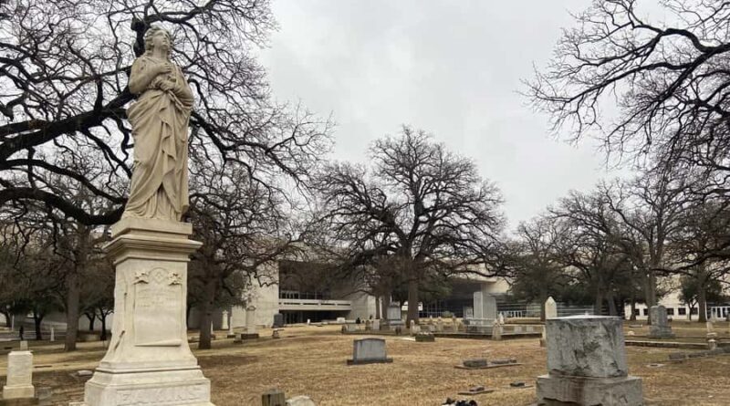 Dallas: Sinister Strolls True Crime Walking Tour - FAQ