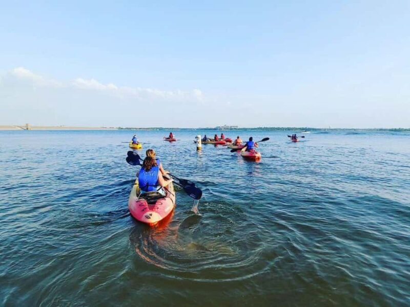 Dallas: Sit-On-Top Kayak Rental with Lesson & Photos - What to Expect from Your Kayaking Adventure in Dallas