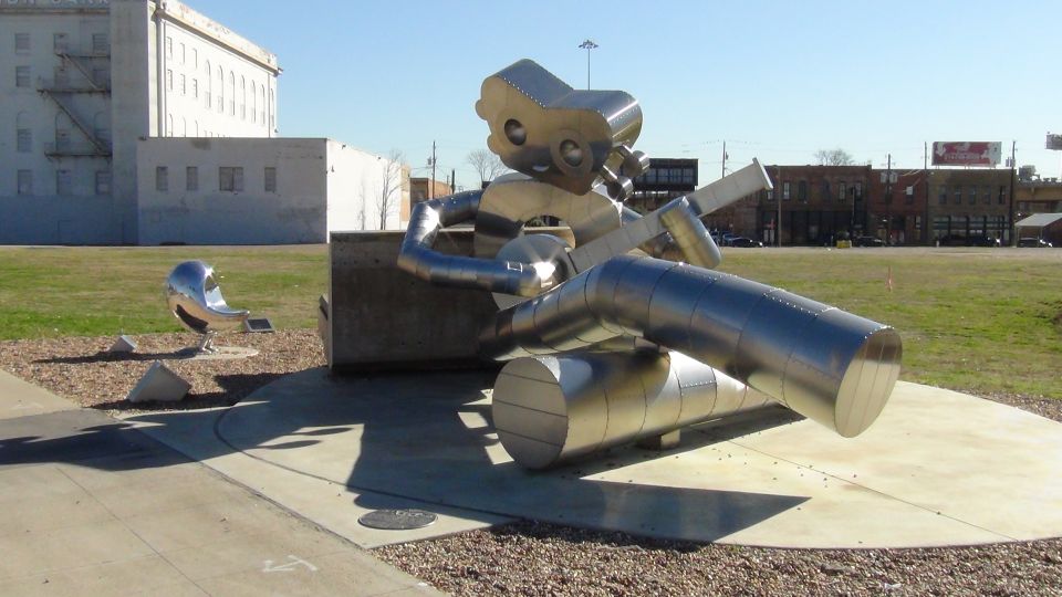 Dallas: Welcome to Dallas 3-Hour Small Group Tour by Van - JFK Memorial Plaza