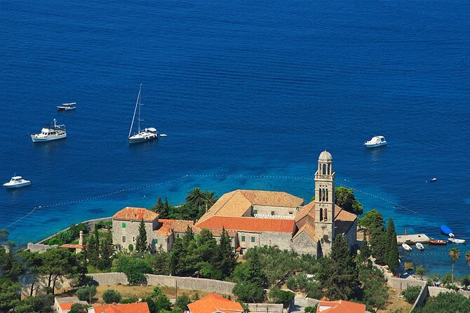 Dalmatian Route - Panoramic Flight Over Brač, Hvar, Šolta & Split From Brač - Booking and Cancellation Details
