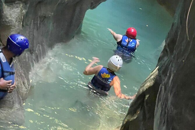 Damajagua Waterfalls Excursion With round-trip transportation - FAQ