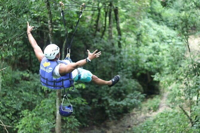 Damajagua Waterfalls, Zipline with Lunch and Transfer - Key Points
