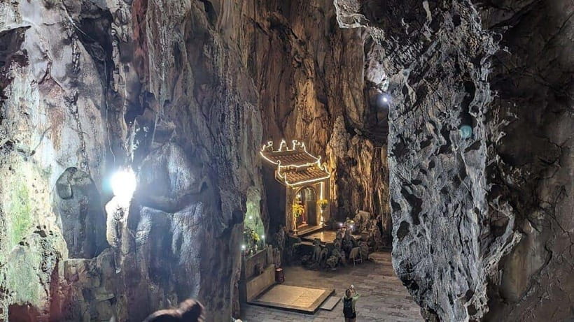 DaNang/HA: Huge Lady Buddha, Marble Mountain & Am Phu Caves - Reservation Details