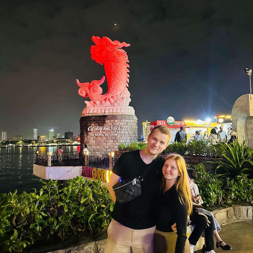 Danang Private Guided Night Tour and Bar - Enjoying Local Life and Meeting Residents