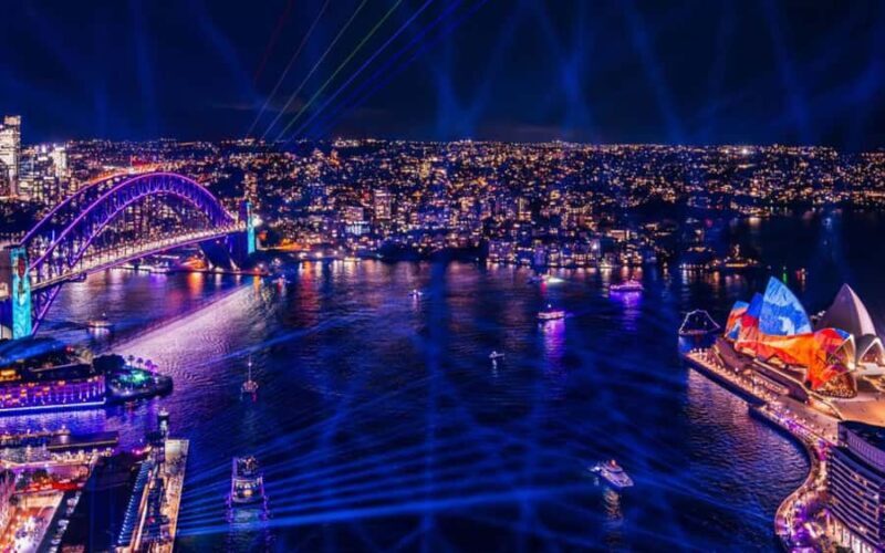 Darling Harbour: Slow Jet Boat Cruise Vivid Sydney - Why This Cruise Is a Great Choice
