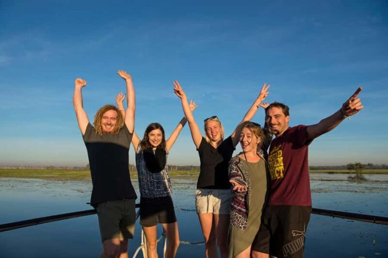 Darwin: Jumping Crocodile River Cruise with Shuttle Bus - FAQ