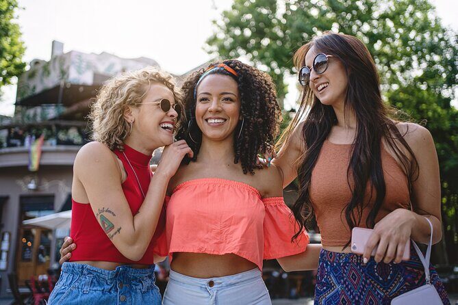 Darwins Historic Charms - Private Guided Walking Tour - Key Points