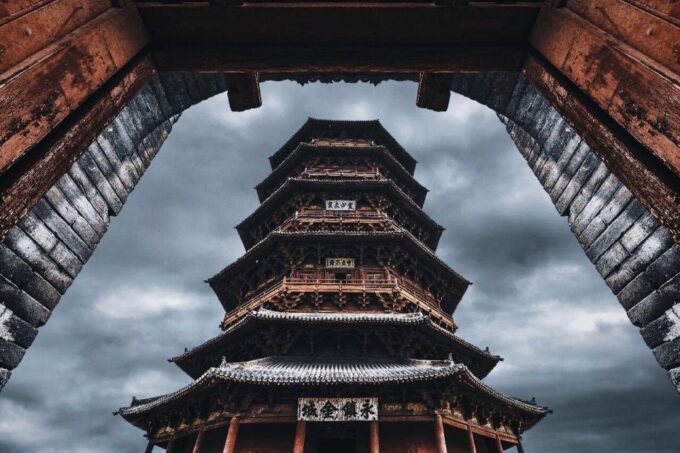 Datong: Private Day Tour to Hanging Temple & Yingxian Pagoda - Free Cancellation