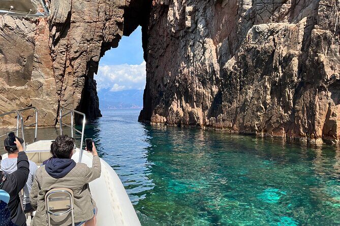 Day at Scandola and Calanques de Piana in a small group - FAQs