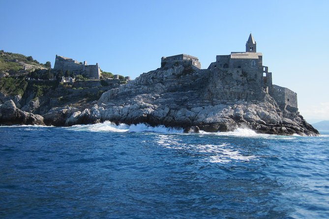 Day Boat Tour Cinque Terre & Porto Venere - Confirmation and Accessibility