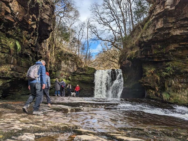 Day Hike: The Six Waterfalls Of The Brecon Beacons - Key Points