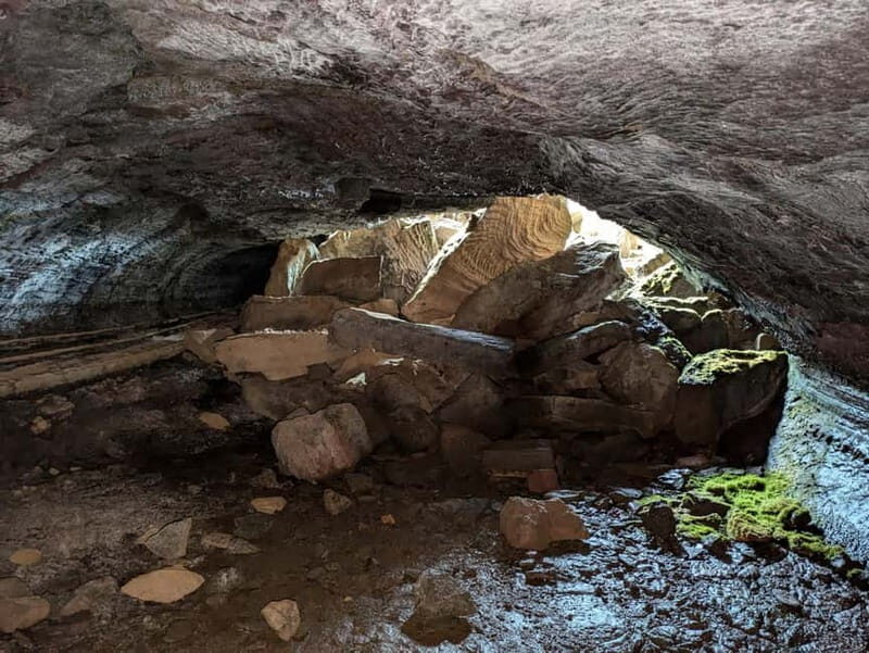Day Hike to Helgafell: Lava Caves and Elves - easy - What to Expect on the Tour