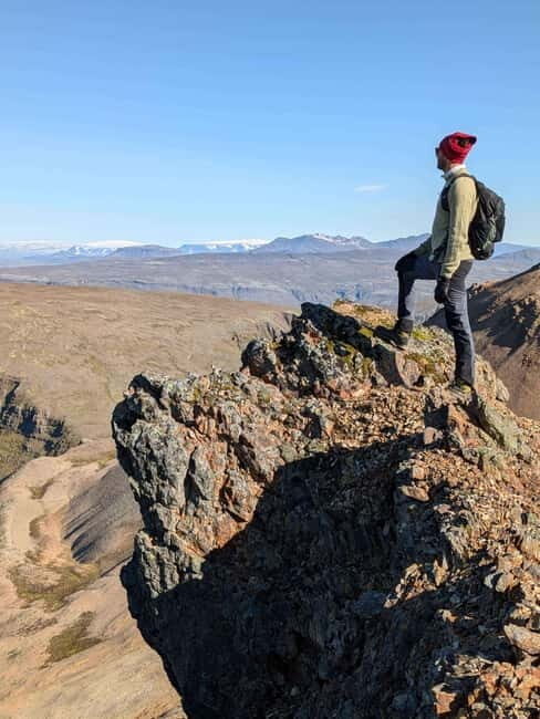Day Hike to Moskardshnjukar: The Knifes Edge - moderate - Who Would Love This Experience?