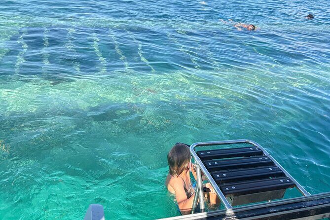 Day Lagoon 100% Sailing stops Snorkelling Paddle - FAQ