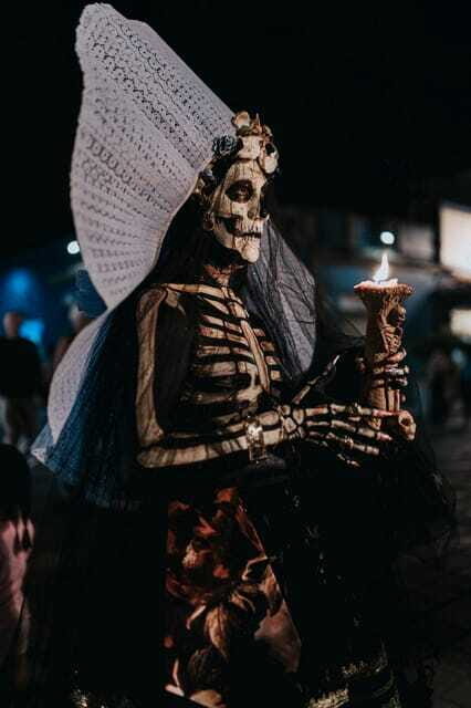 Day of the Dead Catrina Photoshoot & Mezcal Spirited Faces - FAQ