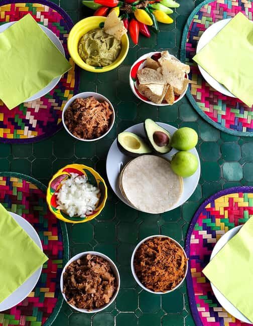 Day of the Dead in Mexico City: Mexican dinner and party in Xochimilco - The Sum Up