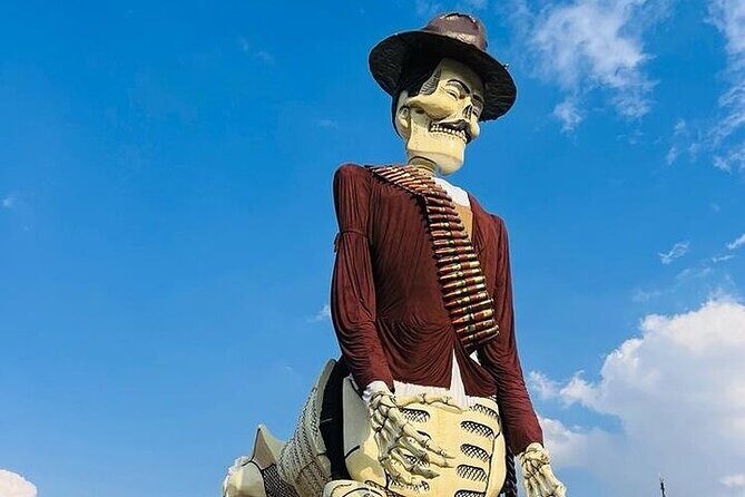 Day of the Dead in Mixquic Visit the Houses and Altars Pantheon - An In-Depth Look at the Day of the Dead Tour