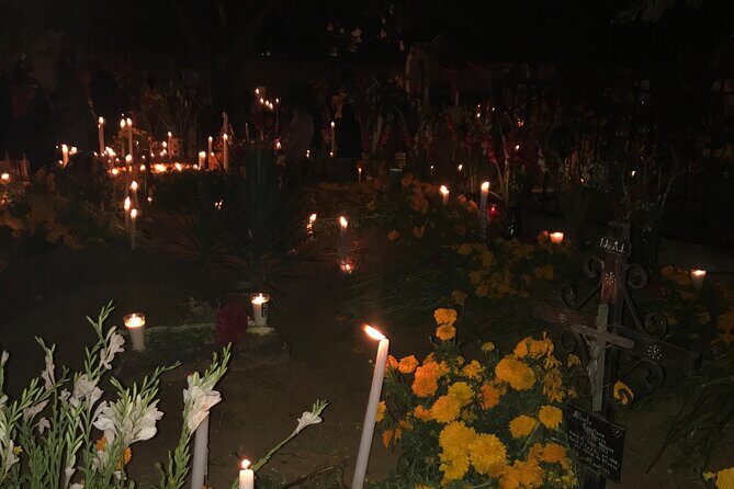 Day of the Dead Night Tour: Oaxacas Cemeteries & Traditions - Key Points