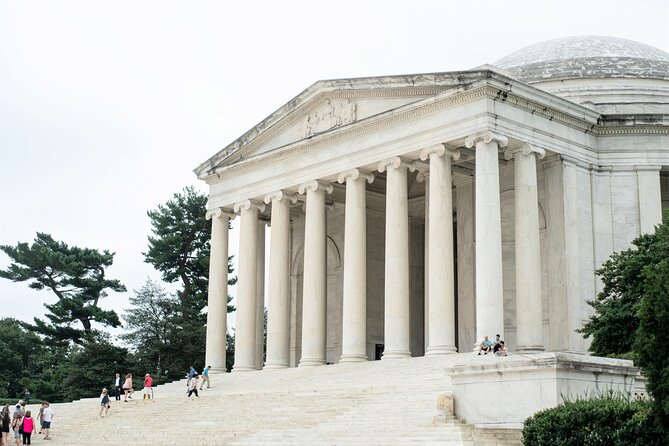 Day or Night Grand Tour of DC With Optional Mount Vernon Upgrade - Exploring the National Mall Monuments