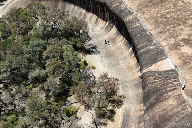 Day Tour in Wave Rock and Mulka's Cave - Transportation, Pricing, and Practicalities