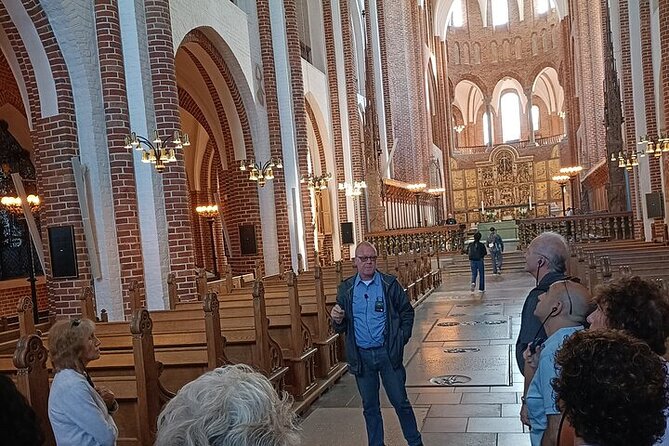 Day Tour Palace, Cathedral & Viking Ships (Cruise Ship Special) - Traveler Requirements