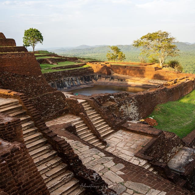 DAY TOUR - SIGIRIYA/ DAMBULLA - Itinerary Highlights