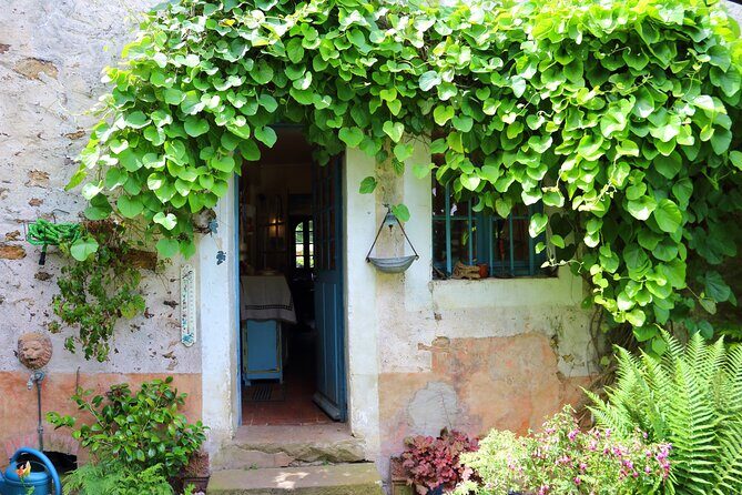 Day Trip from Paris - French Food Experience in a Country House - Frequently Asked Questions