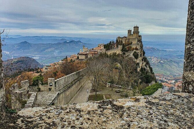 Day trip from Ravenna to San Marino - FAQ