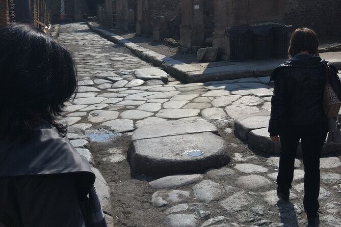 Day trip from Rome to Pompei Mt Vesuvius & Local Guide included - Navigating the Itinerary: What to Expect