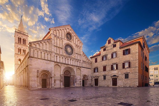 DAY TRIP FROM Sibenik to - Transportation and Meeting Details