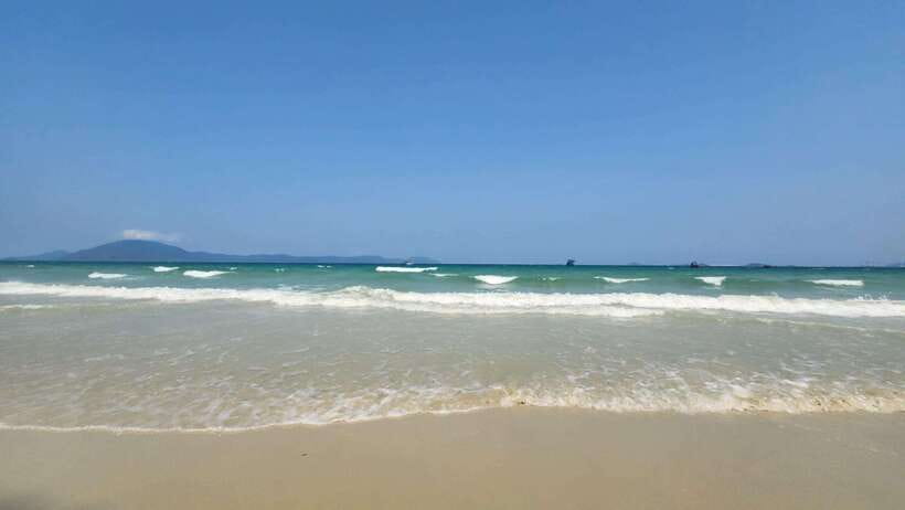 Day Trip Private Car Nha Trang to Doc Let Beach / Ninh Van - Frequently Asked Questions