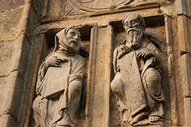 Day Trip: Santiago De Compostela and Valença Do Minho Day Trip With Lunch - Discovering Valença Do Minho