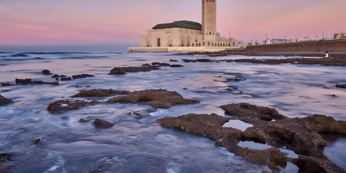 Day Trip to Casablanca From Marrakech With Transport - Discovering Casablancas Landmarks