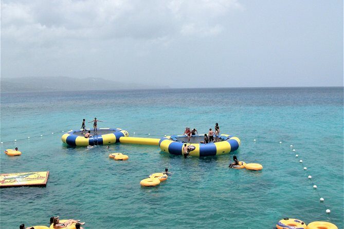 Day Trip to Doctor's Cave Beach, Margaritaville and Hip-Strip Shopping from Falmouth - FAQ