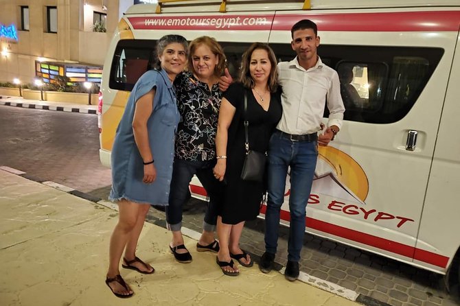 Day Trip to Giza Pyramids Old Cairo Citadel and Bazaar - Meeting Point and Pickup Details