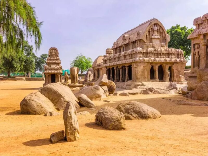 DAY TRIP TO MAHABALIPURAM & KANCHIPURAM FROM CHENNAI - Key Attractions
