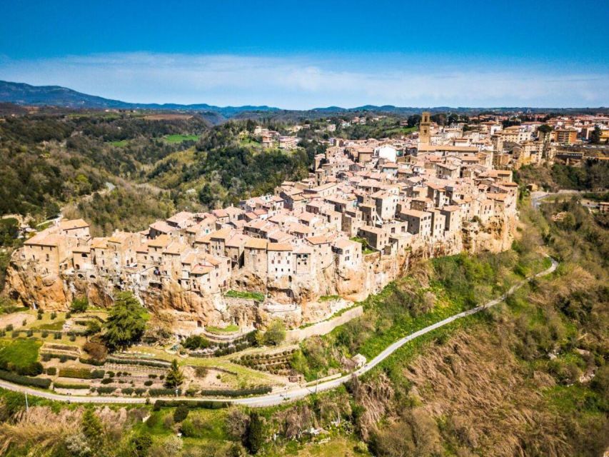 Day Trip to Pitigliano and Sovana From Rome - Experience Description