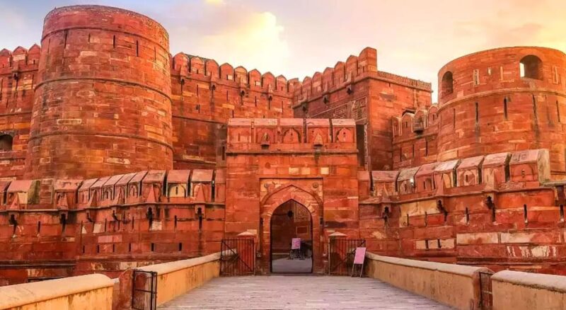 Day Trip to Taj Mahal, Agra Fort, and Baby Taj From Delhi - Transportation Options