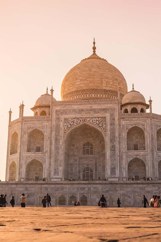 Day Trip To Taj Mahal and Agra Fort By Car From Delhi - Good To Know