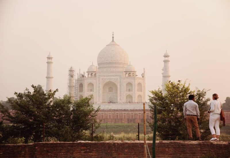 Day Trip To Taj Mahal and Agra Fort By Car From Delhi - Itinerary Details