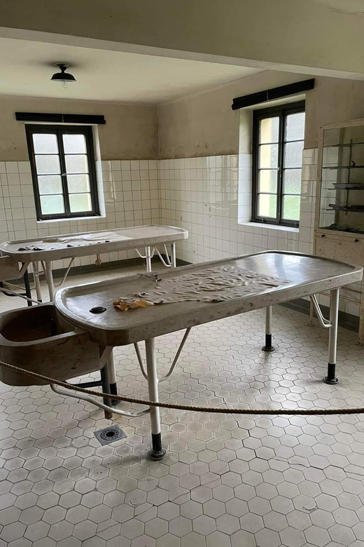 Day Trip to Terezín Concentration Camp With Czech Lunch - Good To Know